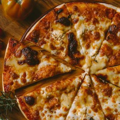 Pelle à tourner pour pizza